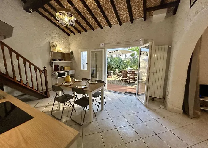 Vila Jolie Maison Avec Terrasse Cyprien Sc175-489