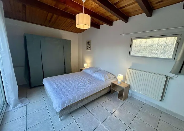 Vila Jolie Maison Avec Terrasse Cyprien Sc175-489 *